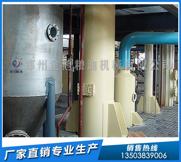大豆浸出油设备厂家,企鹅粮油声名远播(图1) 大豆油浸出设备