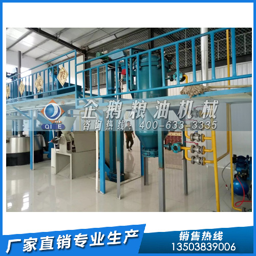 液压榨油机制取芝麻油，企鹅粮油机械符合油厂的需求